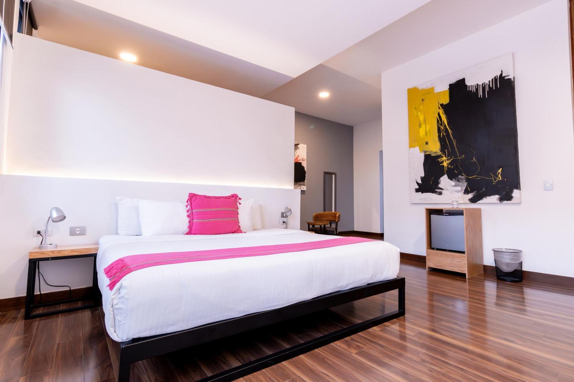 Hotel Urban Puebla By Grupo Amber Exterior foto